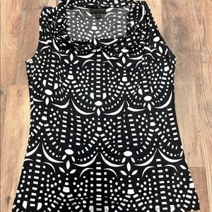 Worthington sleeveless blouse